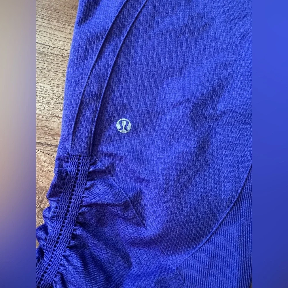 Lululemon In the Flow II Crop Leggings. Bright Purple. Size 10. Like New. - Picture 6 of 8